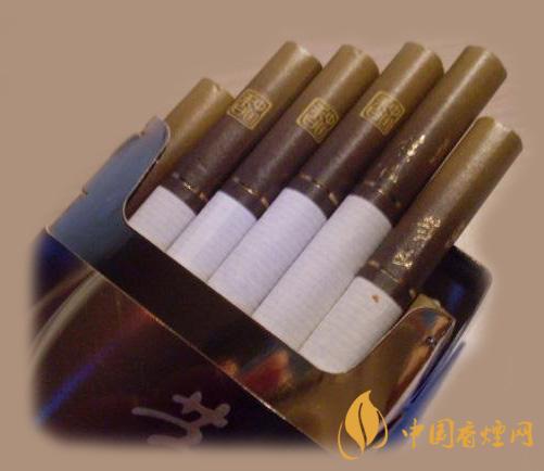 黃山金純和多少錢一包 黃山金純和香煙價(jià)格合集