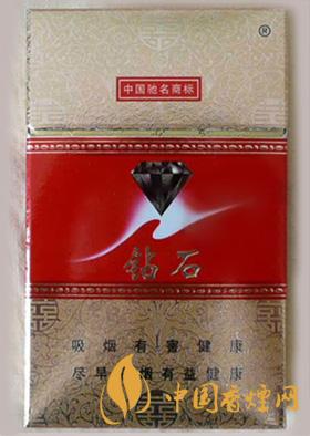 鉆石紅雙喜煙多少錢(qián)一包 鉆石紅雙喜香煙價(jià)格表圖
