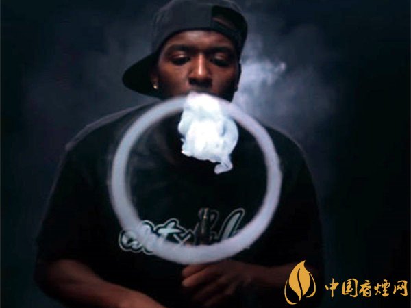 抽煙怎么吐煙圈，吐煙圈是種藝術(shù)