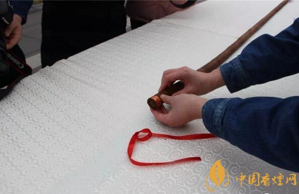 世界上最長(zhǎng)的雪茄（119米），長(zhǎng)城雪茄世界最長(zhǎng)