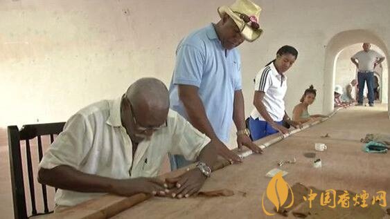 世界上最長(zhǎng)的雪茄（119米），長(zhǎng)城雪茄世界最長(zhǎng)